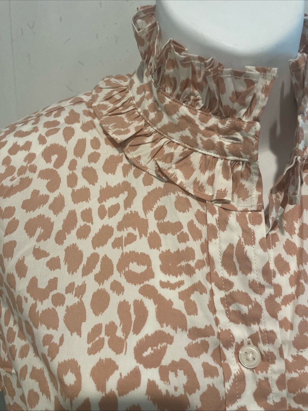 NWOT J. Crew Classic Ruffled  Leopard Print Button-Up Blouse Size S - Picture 6 of 13